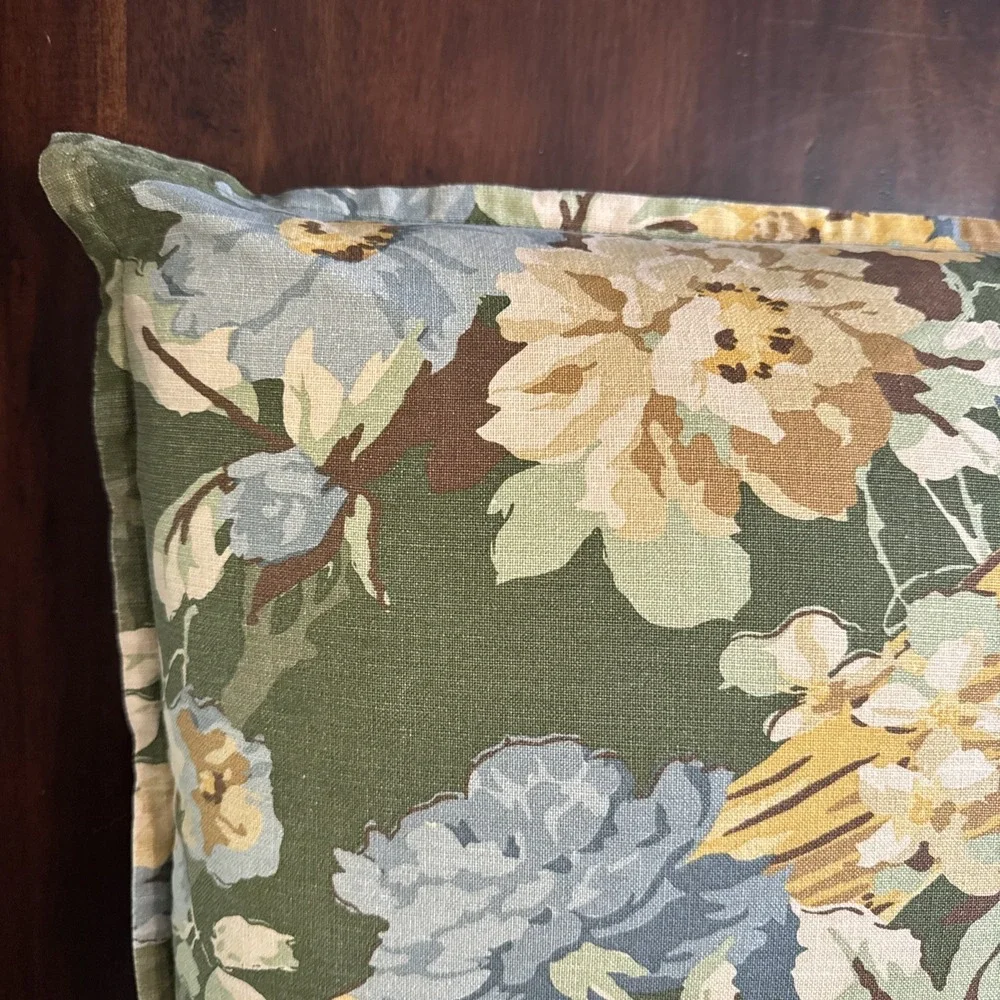 Pottery Barn Silvana Pheasant Pillow Cover & Insert Green 20